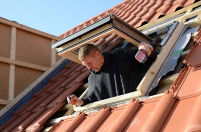 Pose de fenêtres de toit Velux à Moustey